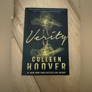 Verity by Colleen Hoover Book